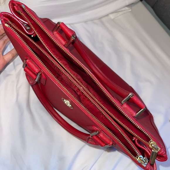 TORY BURCH beautiful red purse - Picture 4 of 5